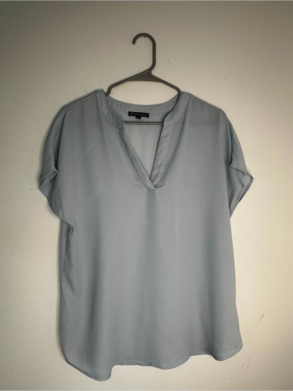 Adrianna Papell Pale Blue Split Neck Short Sleeve Blouse